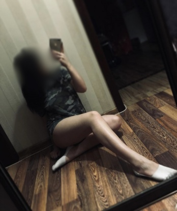 Встречи со мной - это настоящий коктейль из эмоций и удовольствия. У меня есть все необходимые навыки и знания, чтобы удовлетворить даже самые сокровенные фантазии. Со мной ты погрузишься в мир страсти и нежности, и я окружу тебя заботой и вниманием. Позаботлюсь о твоем комфорте и удовлетворении каждого твоего желания. Позволь мне показать тебе, что настоящее наслаждение доступно в Москве. Ты можешь посмотреть мои фото и отзывы на моем профиле. Жду тебя в своей уютной квартире или могу приехать к тебе. Давай сделаем встречу незабываемой и полной страсти! 😘💋 Ольга